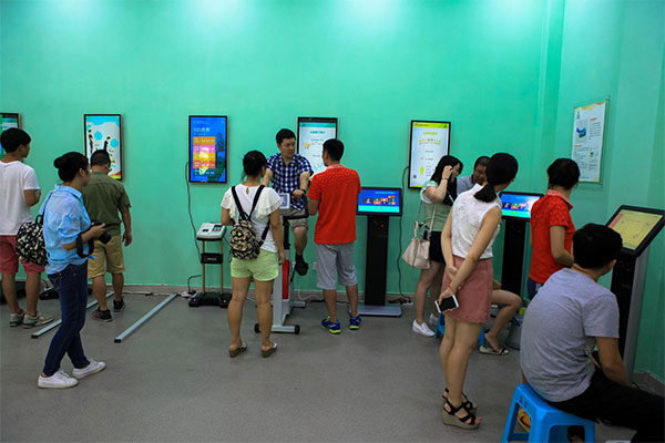 Ⱥ����ͨ�^����С��������������������r