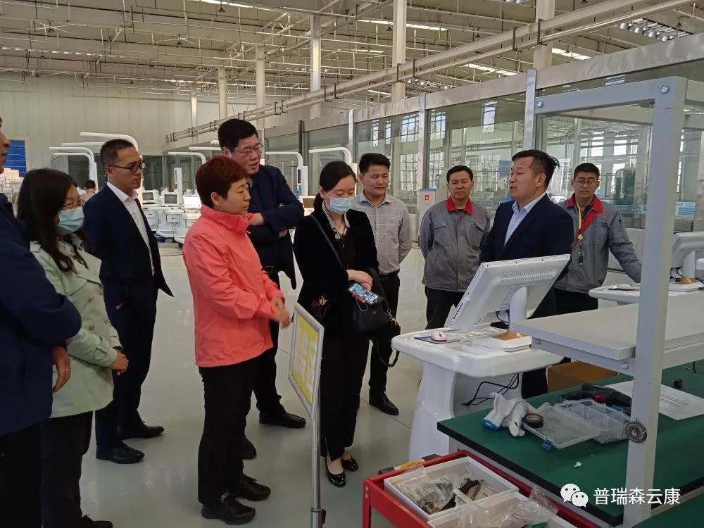 ������һ��Ժ���I���W�R����ɭ���^�������t(y��)������ƽ�_�٫@�϶�